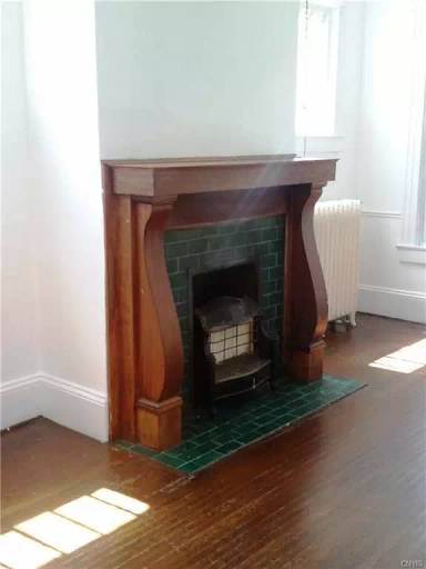 Main picture of 39-41 W 6th Street - 2- A