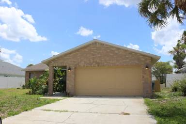 Main picture of 4626 S Atlantic Ave
