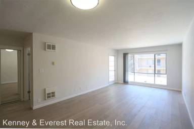 Main picture of 401 Vernon St