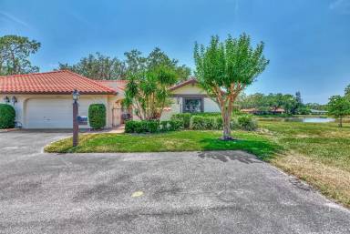 Main picture of 5651 Golf Pointe Dr