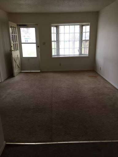 Main picture of 1009 E Jackson St