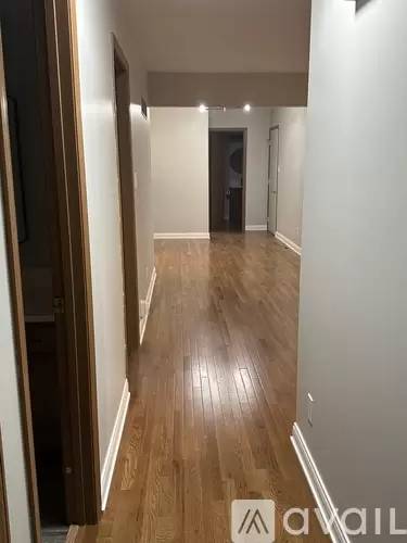 Main picture of 1547 W 97th Pl