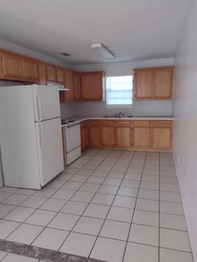 Main picture of 1612 Orange Ave