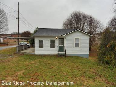 Main picture of 330 Bristol Ave