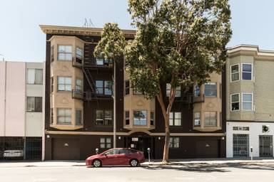 Main picture of Top Floor Remodeled Apt