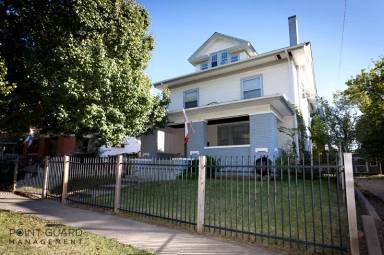 Main picture of 3323 E. Victor - 3