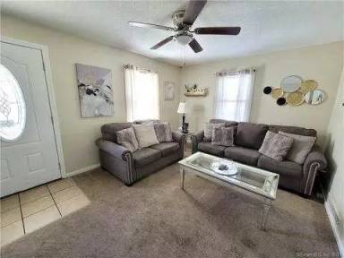 Main picture of 62 Higbie Dr