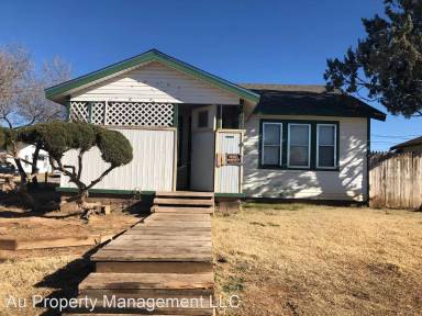 Main picture of 310 N Kentucky St