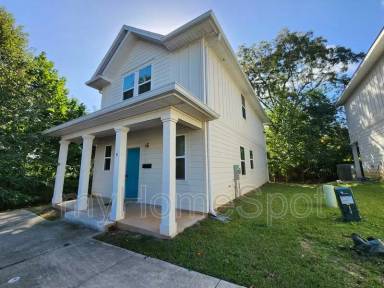 Main picture of 9822 Utopia Dr