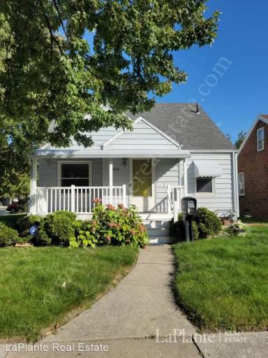 Main picture of 3362 Jeannette Ave