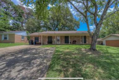 Main picture of 9327 Fireside Dr
