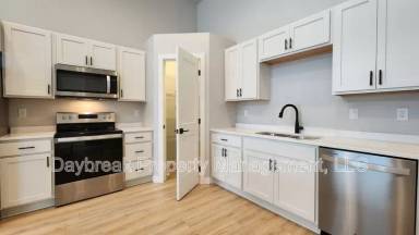 Main picture of 6728 66th Ave S