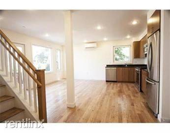 Main picture of 15 Clary St