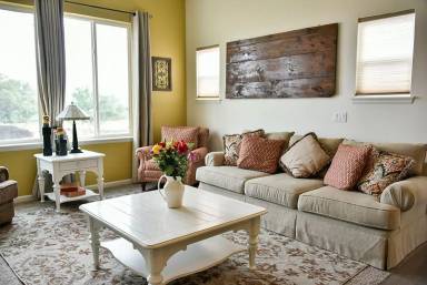 Main picture of 533 W 172nd Pl