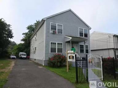 Main picture of 11 Harold St