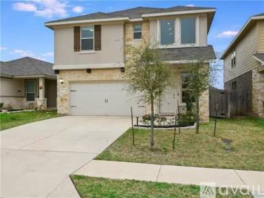 Main picture of 204 Canis St