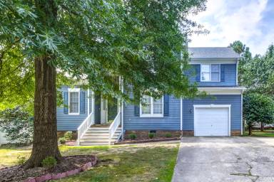 Main picture of Peachland Drive