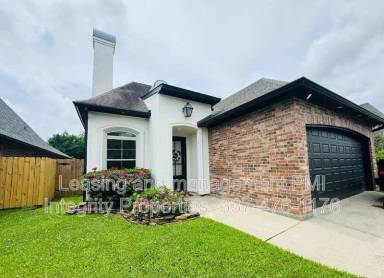 Main picture of 303 Barataria Bay Pt