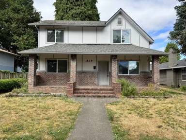 Main picture of 339 NE 4th Ave