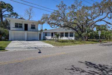 Main picture of 2501 7th St S