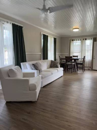 Main picture of 366 Lehua St