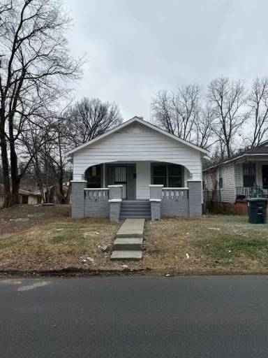 Main picture of 353 16th Ave N