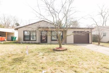 Main picture of 435 W 67th Ln