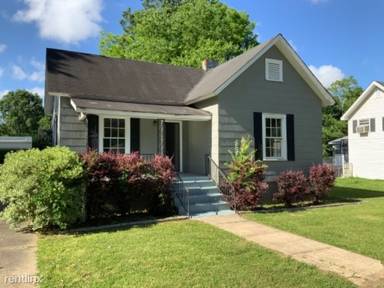 Main picture of 143 Alabama Ave