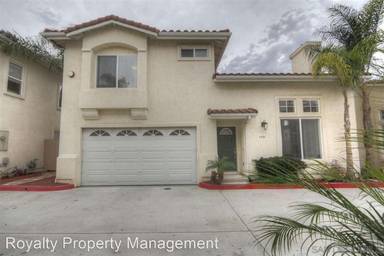 Main picture of 1454 Holly Ave