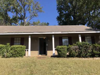 Main picture of 7024 Rockingham Rd