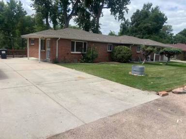 Main picture of 8880 W 32nd Ave