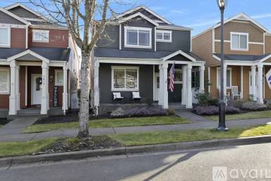 Main picture of 7611 Denali Ave NE