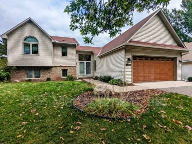 Main picture of 7971 Highpointe Ct