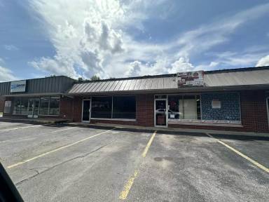 Main picture of 3239 Lafayette Rd