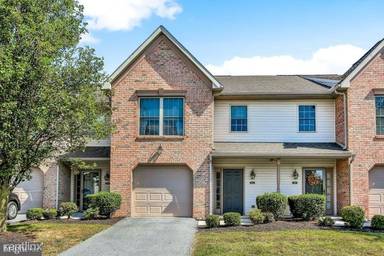 Main picture of 364 Melbourne Ln