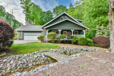 Main picture of 327 Jess Hunt Rd