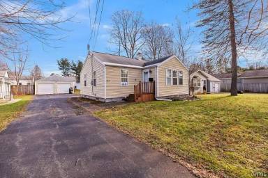 Main picture of 204 Breman Ave