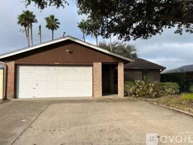 Main picture of 950 Crossbill St