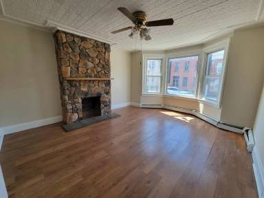 Main picture of 378 4th St