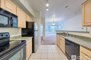 Main picture of Regatta Pointe