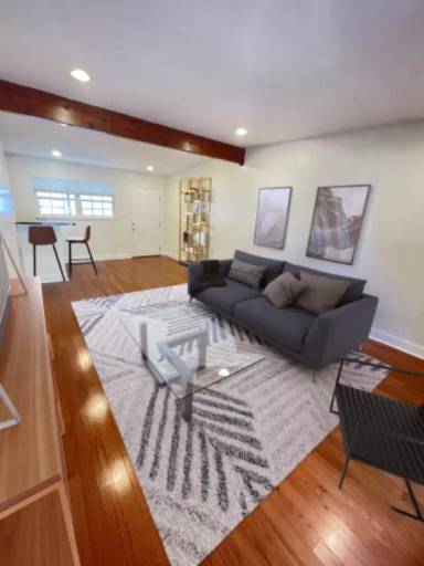 Main picture of Highland Heights Condominiums