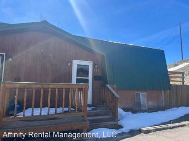 Main picture of 341 Foothill Blvd