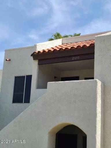 Main picture of 47th Place Condos