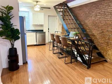 Main picture of 1011 Hollins St