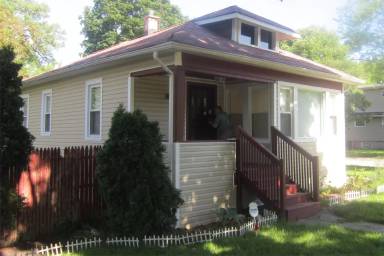 Main picture of 10557 S May St