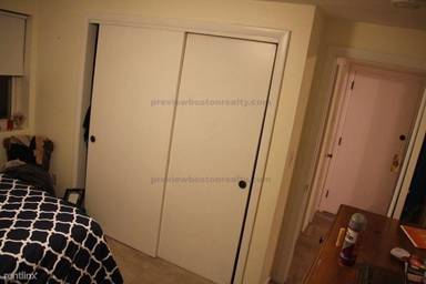 Main picture of 16 Westford St