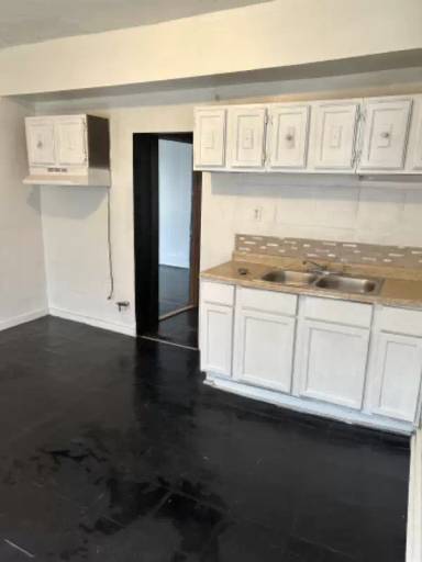 Main picture of 3373 N 25th St