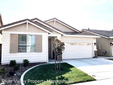 Main picture of 4425 Bonneville Cir