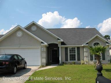 Main picture of 443 Laurel Hill Cir