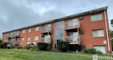 Main picture of 125 Starling Rd